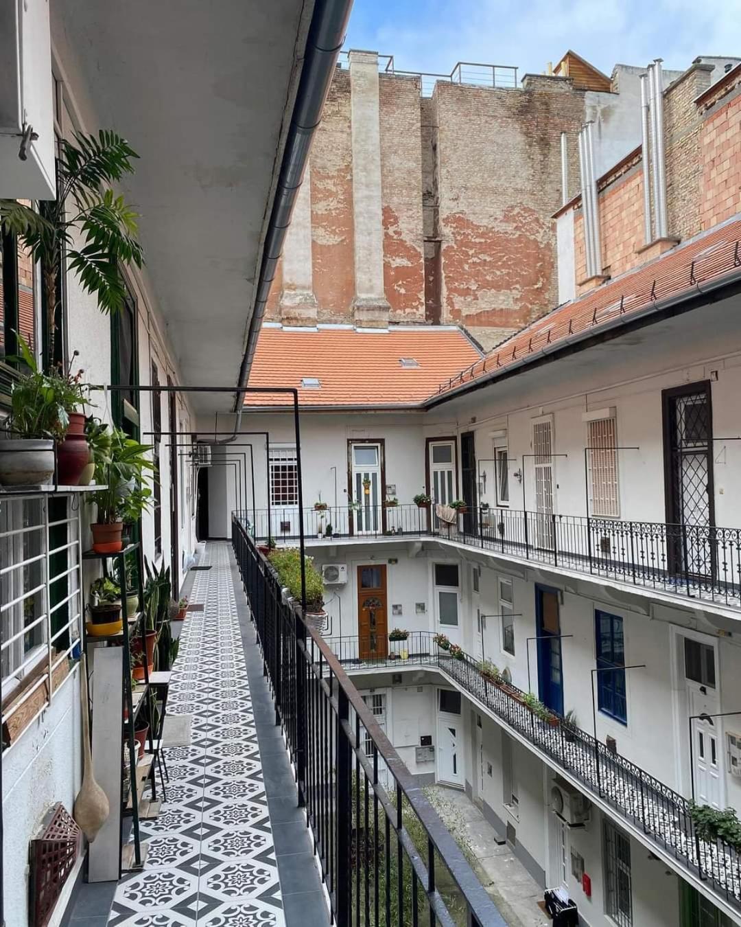 Cosy Studio Apartment With Airconditioner Βουδαπέστη Εξωτερικό φωτογραφία